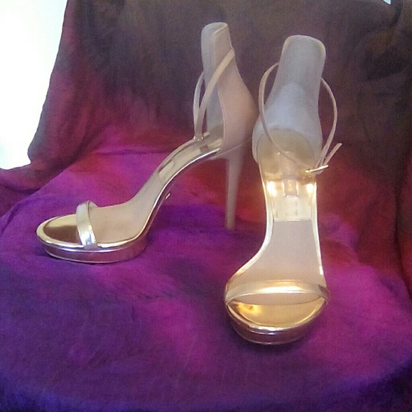 Michael Kors Shoes - Michael Kors NWOT Gold Heeled Sandals Sz 38.5